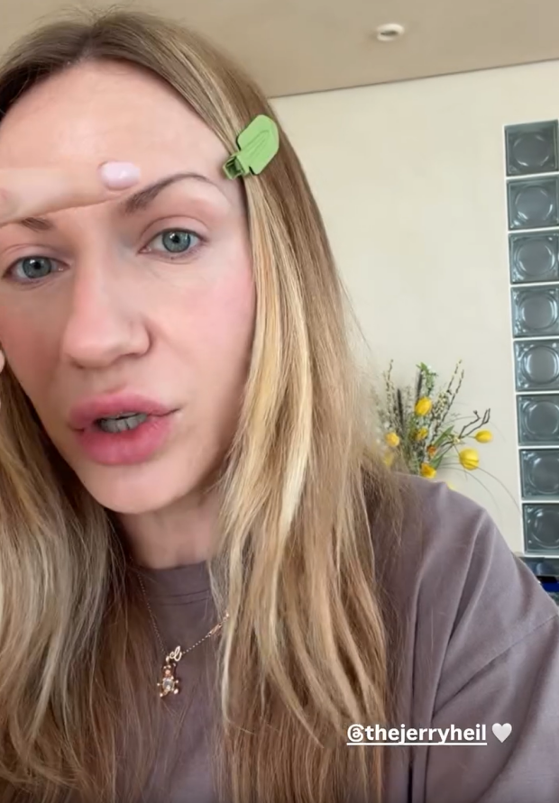 Сториз Лесі Нікітюк