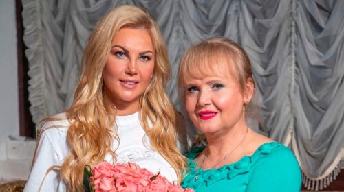 Самая богатая певица Украины Камалия вернулась в Киев к маме: не виделись почти три месяца