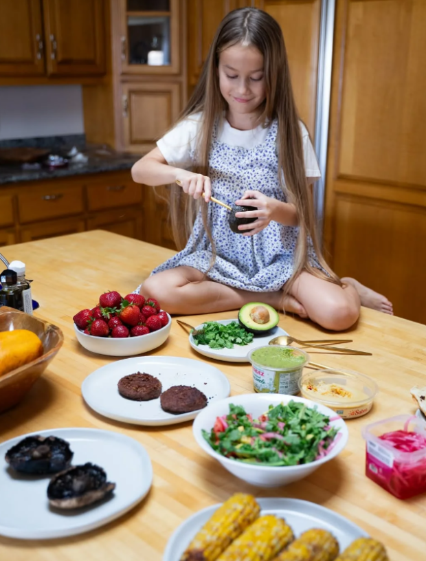 Дочка Поліни Лагунової