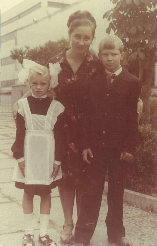Лидия Таран с братом Макаром в детстве