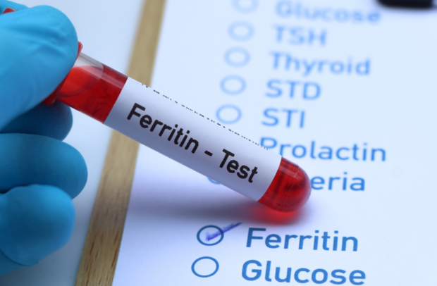 Ферритин, залізо, аналізи, зображення з вільних джерел