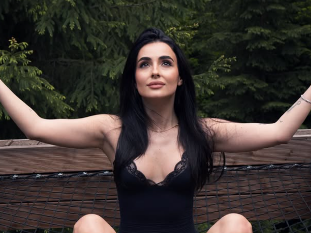 Анна Трінчер, фото із соцмереж артистки