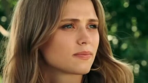 Женька из "Сватов" пропала из соцсетей, фанаты взволнованы: "Пошла реветь и сердиться"