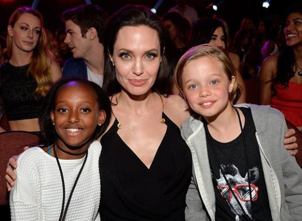 Анджелина Джоли с дочками