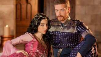 Девушки от него без ума: как сейчас выглядит турецкий актер, сыгравший сына-наследника султана Сулеймана в сериале "Великолепный век"