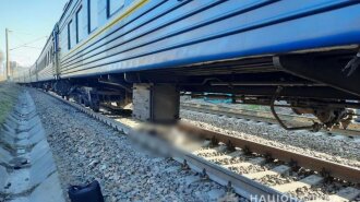 Оставила предсмертную записку: в Одессе женщина бросилась под поезд - подробности трагедии