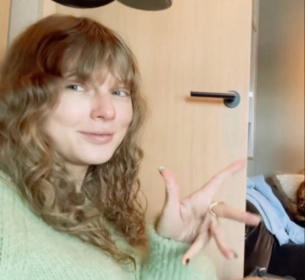 Тейлор Свіфт без макіяжу