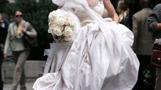 Sarah Jessica Parker Black Wedding Dress with 101 best Carrie Bradshaw images on Pinterest