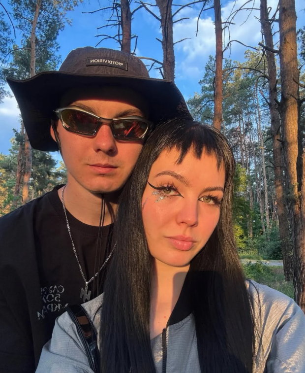 Кажанна та її чоловік