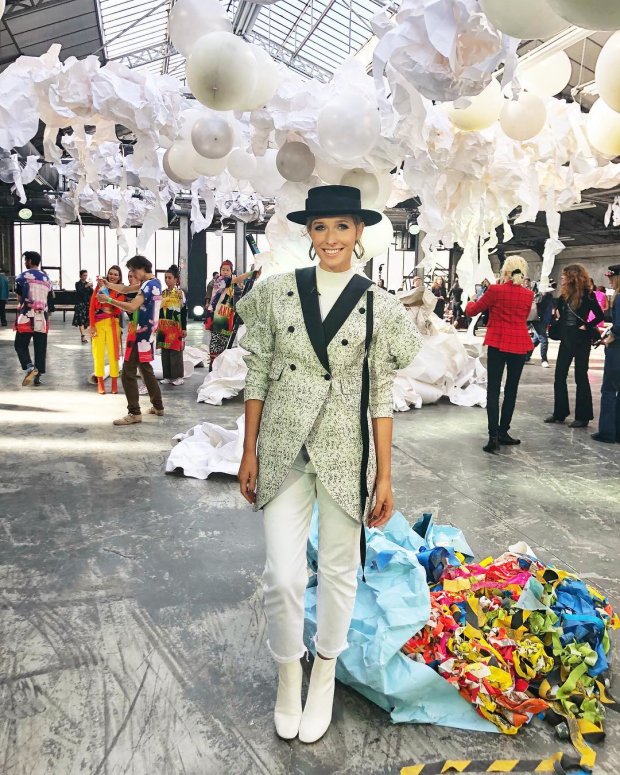 Катя Осадча на тижні моди в Парижі