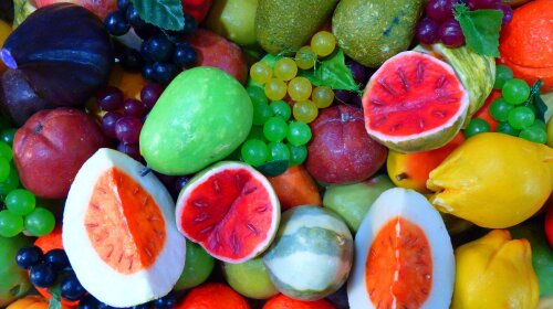 Поможет при утомляемости, защитит сердце, улучшит обмен веществ: медики назвали самый полезный летний фрукт