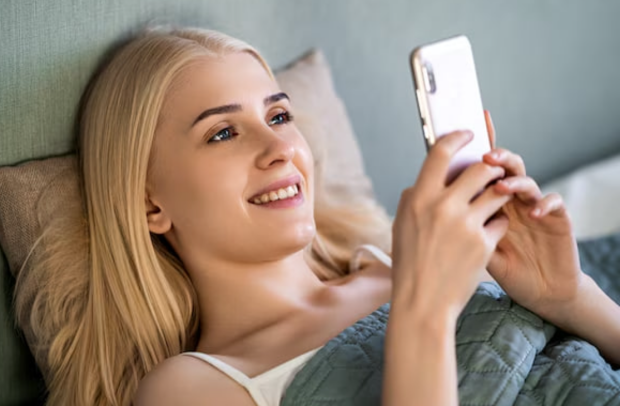 Телефон, изображение из свободных источников