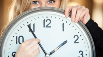 Переведення годинників, зображення з вільних джерел