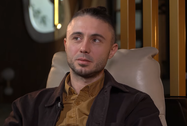 Тарас Тополя, кадр из интервью