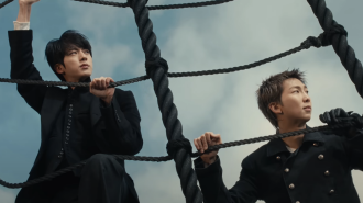 BTS, кадр з кліпу на пісню "Swim"