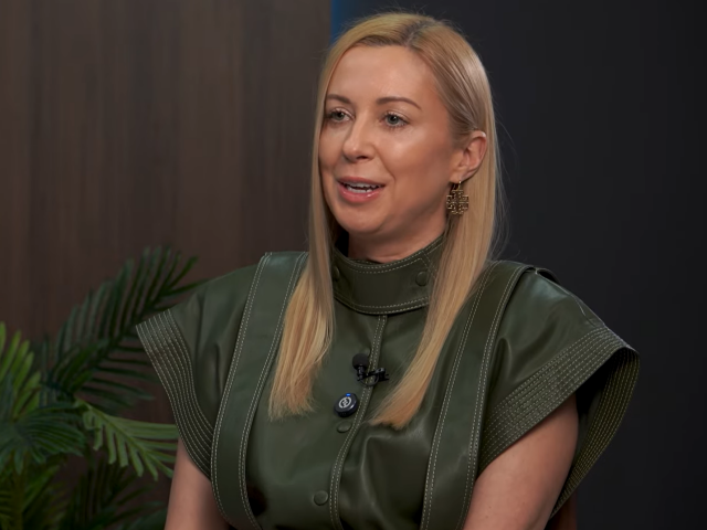 Тоня Матвієнко, кадр з інтерв'ю