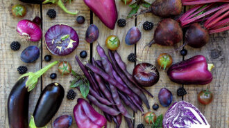 Лікар-дієтолог розповіла, чому корисно їсти фіолетові продукти