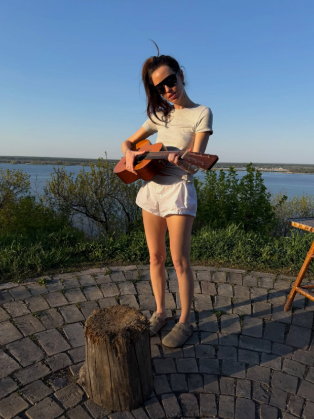 Надя Дорофеева без макияжа