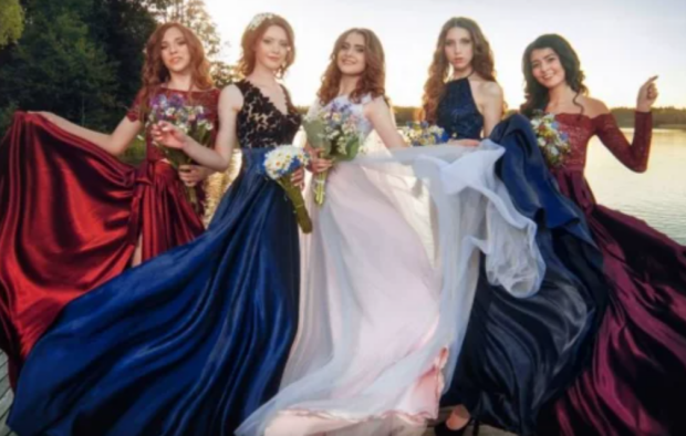 Випускний, фото з соцмереж