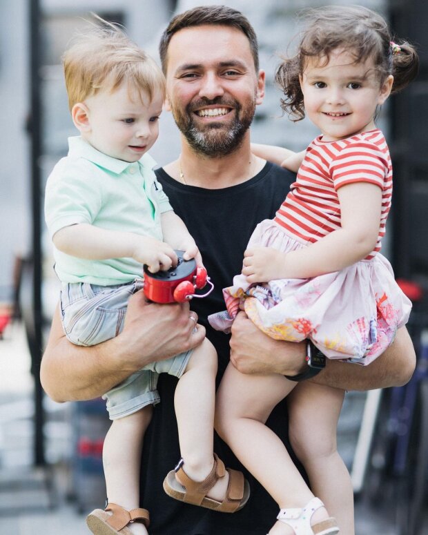 Тимур Мирошниченко с детьми