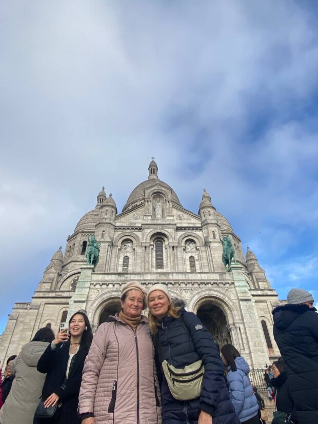 Лідія Таран з мамою у Парижі