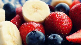 Медики назвали доступний фрукт, який знижує ризик розвитку захворювань серця
