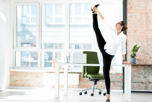 фітнес в офісі: 3 вправи