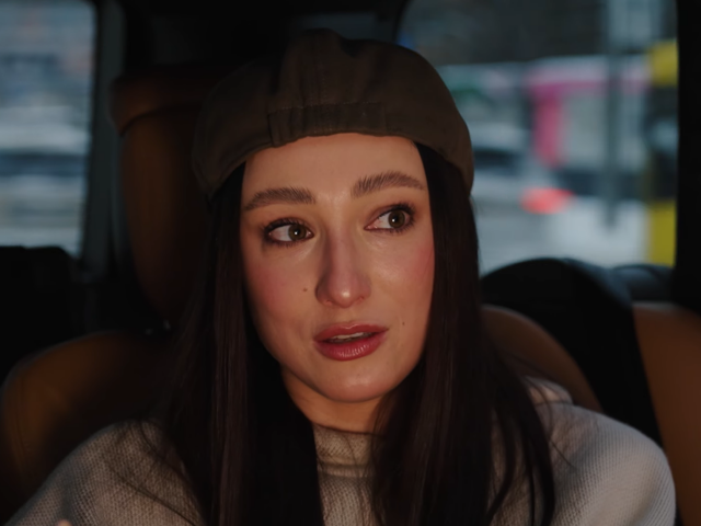 Настя Половинкіна, кадр з відео