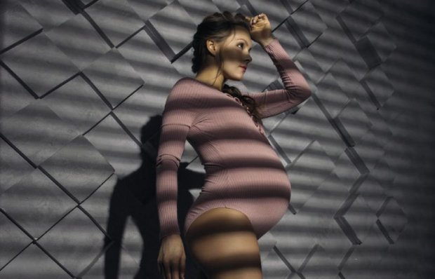 Беременная Алена Шоптенко: эксклюзивный кадр из фотосессии для VIVA!