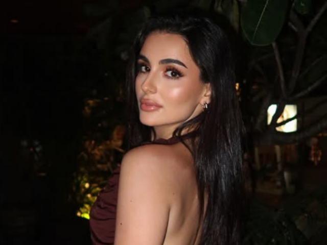 Анна Трінчер