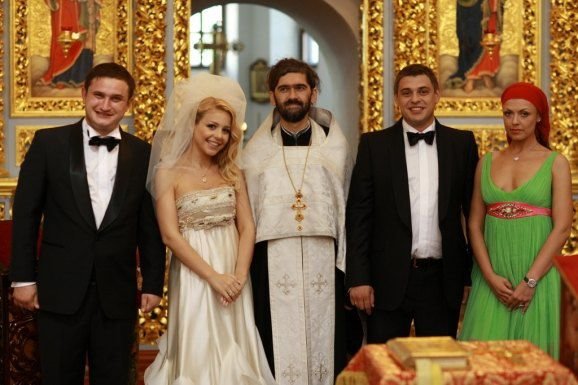 Тина Кароль и Евгений Огир венчаются