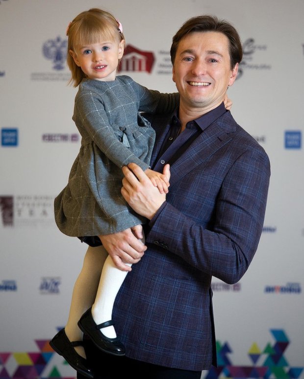 Сергій Безруков з дочкою