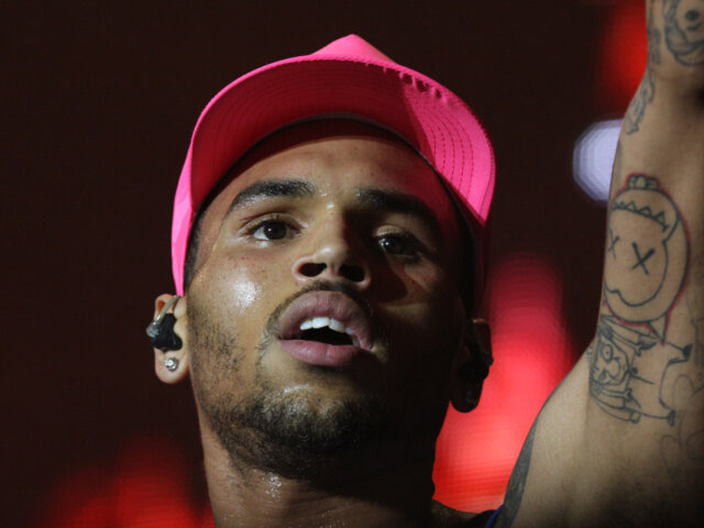 Chris Brown выпустил новый сингл под названием Iffy