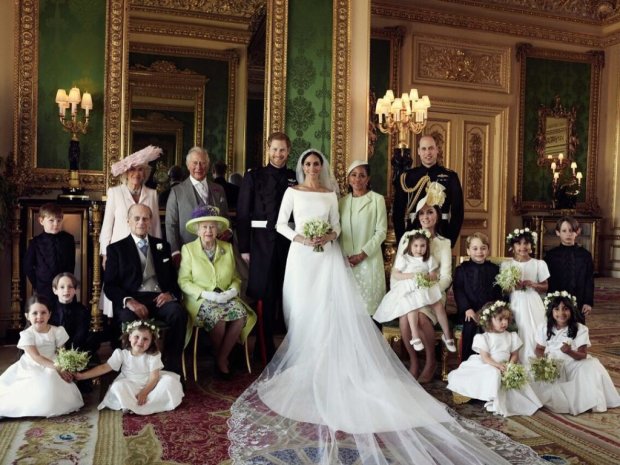 Перші весільні фото принца Гаррі і Меган Маркл