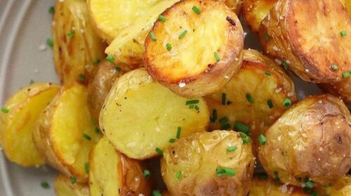 Як приготувати апетитну картопельку з хрусткою скоринкою