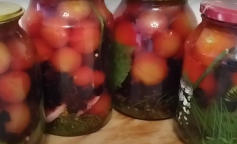 Мариновані помідори