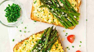 Asparagus-Egg-Toast