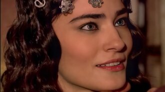 Екзотична краса: як зараз виглядає Садика з турецького серіалу "Величне століття"