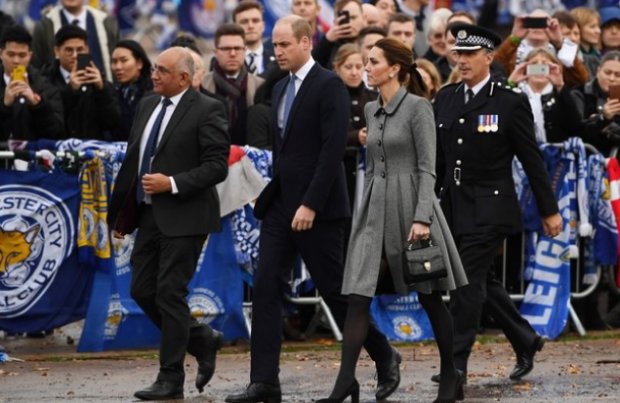 Кейт Міддлтон і принц Вільям вшанували пам'ять президента ФК «Лестер Сіті»