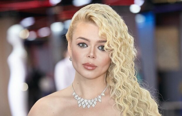 Аліна Гросу, співачка, чутки про вагітність, фігура