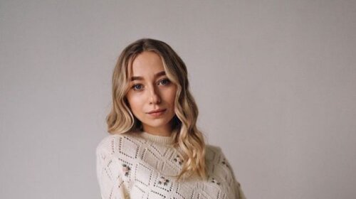 "Не все добре з головою": молода дружина Віктора Павлика відповіла, чи шкодує про шлюб із ним
