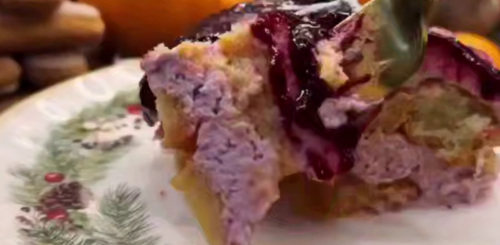 Тірамісу з брусниці та з мандаринами, кадр з відео