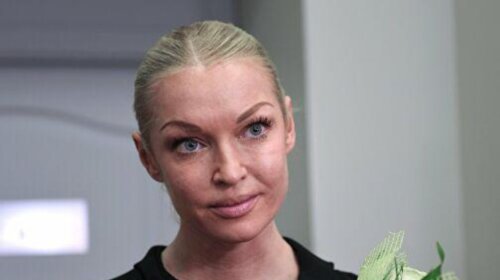 Косметолог рассказала, какую болезнь пытается скрыть Анастасия Волочкова (ФОТО)
