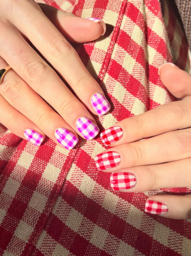 Весняний манікюр