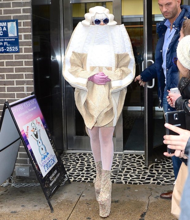 Королева эпатажа Леди Гага