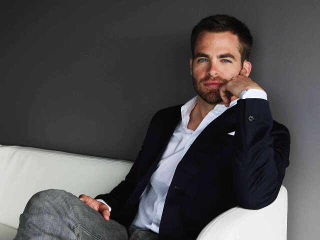 celebrity-chris-pine-actresses-united-states-wallpaper-background-1429310015
