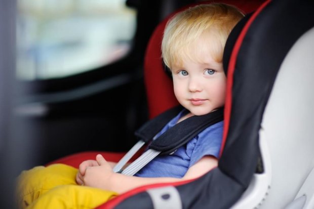Безпека дитини в рухомому автомобілі: як знизити ризик ушкоджень під час ДТП