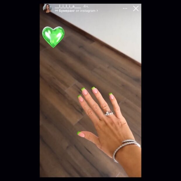Невеста экс-мужа Ани Лорак показала обручальное кольцо с бриллиантами