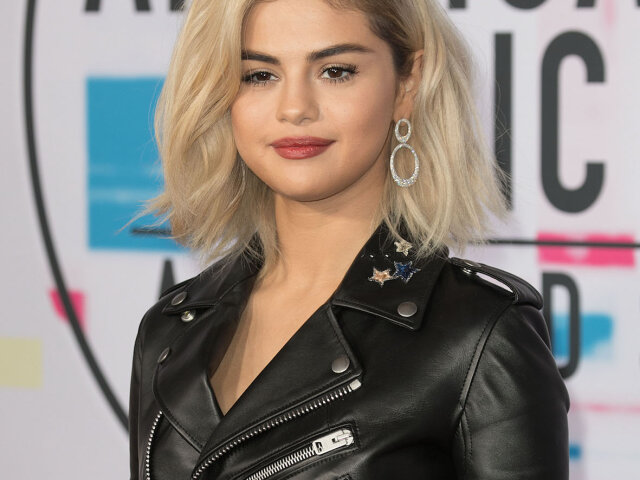 2017 American Music Awards — Arrivals