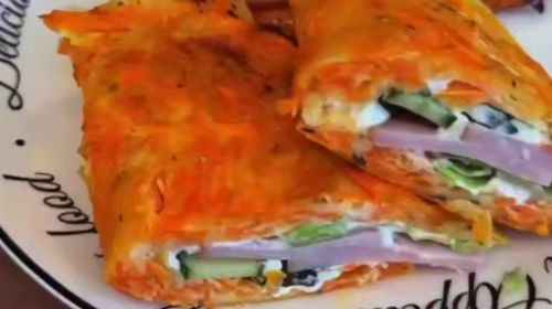 Морквяно-сирні коржики, кадр з відео